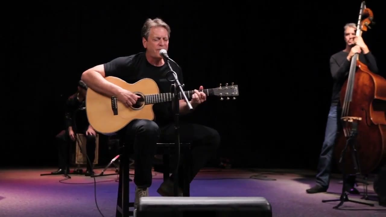 Steve March-Tormé performing Rich Girl / Ooh Child