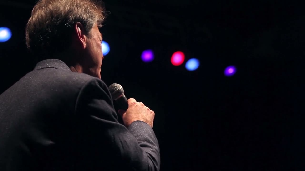 Steve March-Tormé performing You Don't Know Me